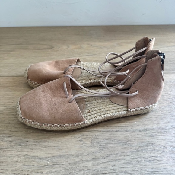 Eileen Fisher Tan Leather Espadrille Sandals - Picture 5 of 6